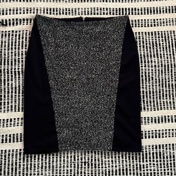 Alfani Dresses & Skirts - Alfani Size 10 Black and gray pencil skirt